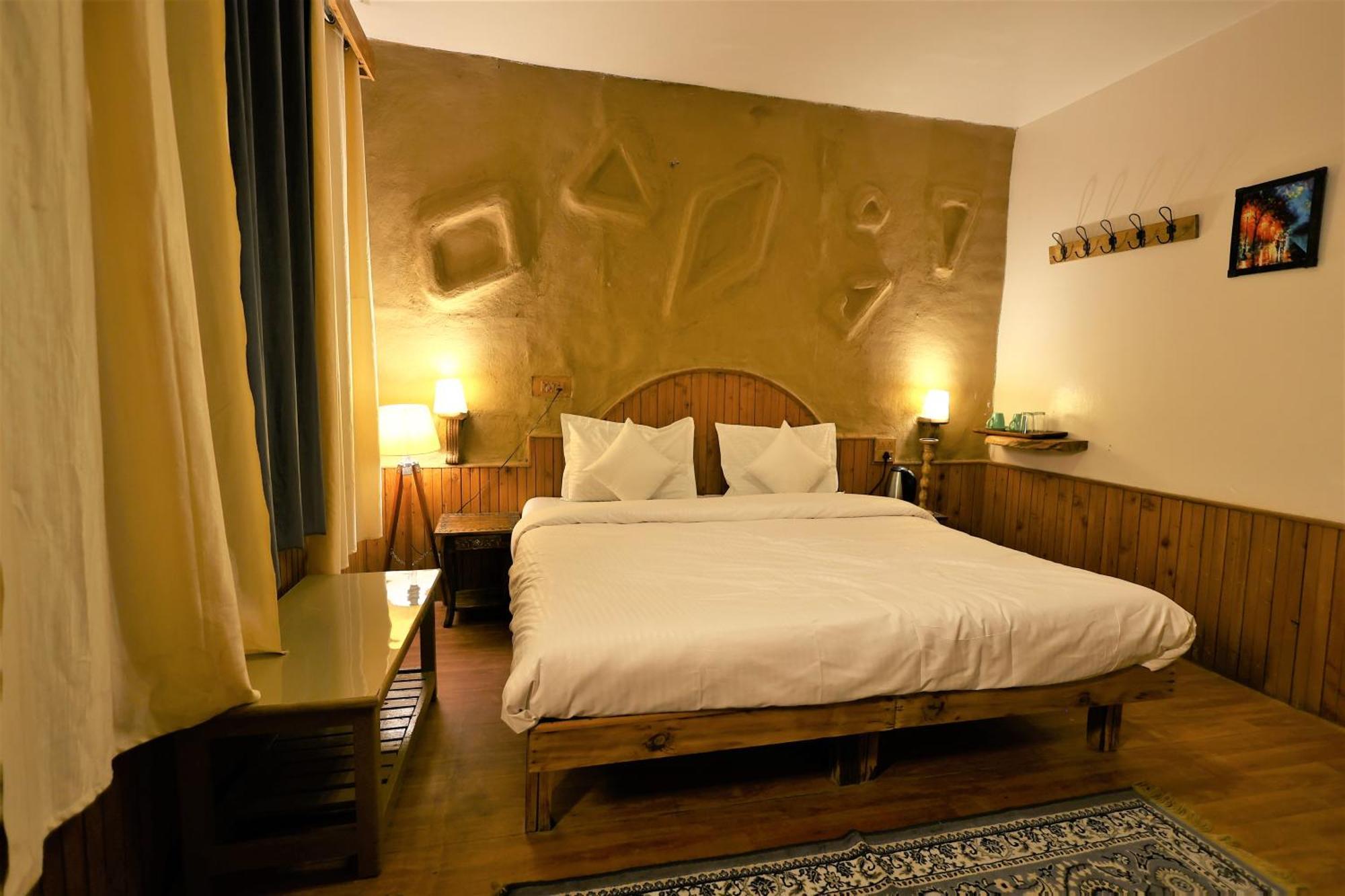 Beholden Stay And Cafe - Manali, Rooms & Dorms ภายนอก รูปภาพ