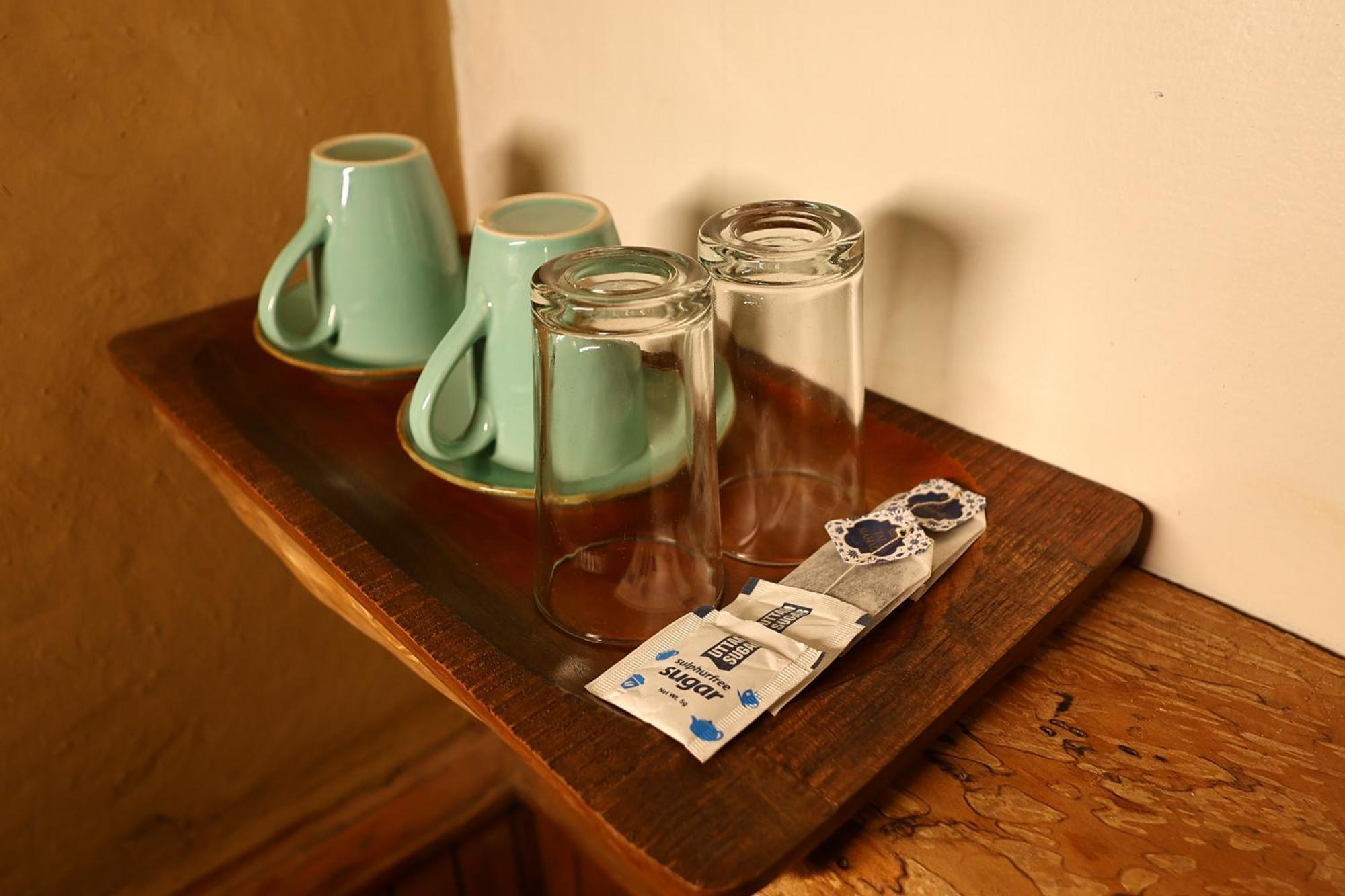 Beholden Stay And Cafe - Manali, Rooms & Dorms ภายนอก รูปภาพ