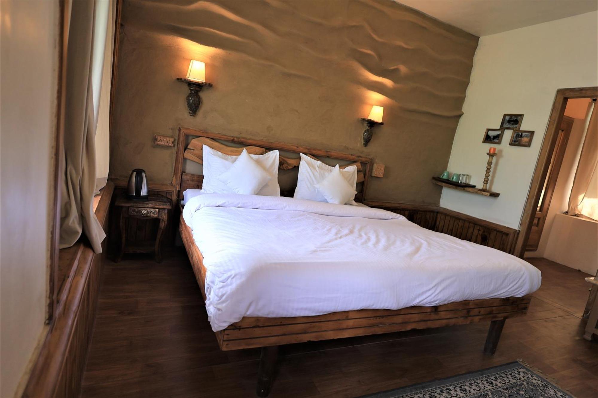 Beholden Stay And Cafe - Manali, Rooms & Dorms ภายนอก รูปภาพ